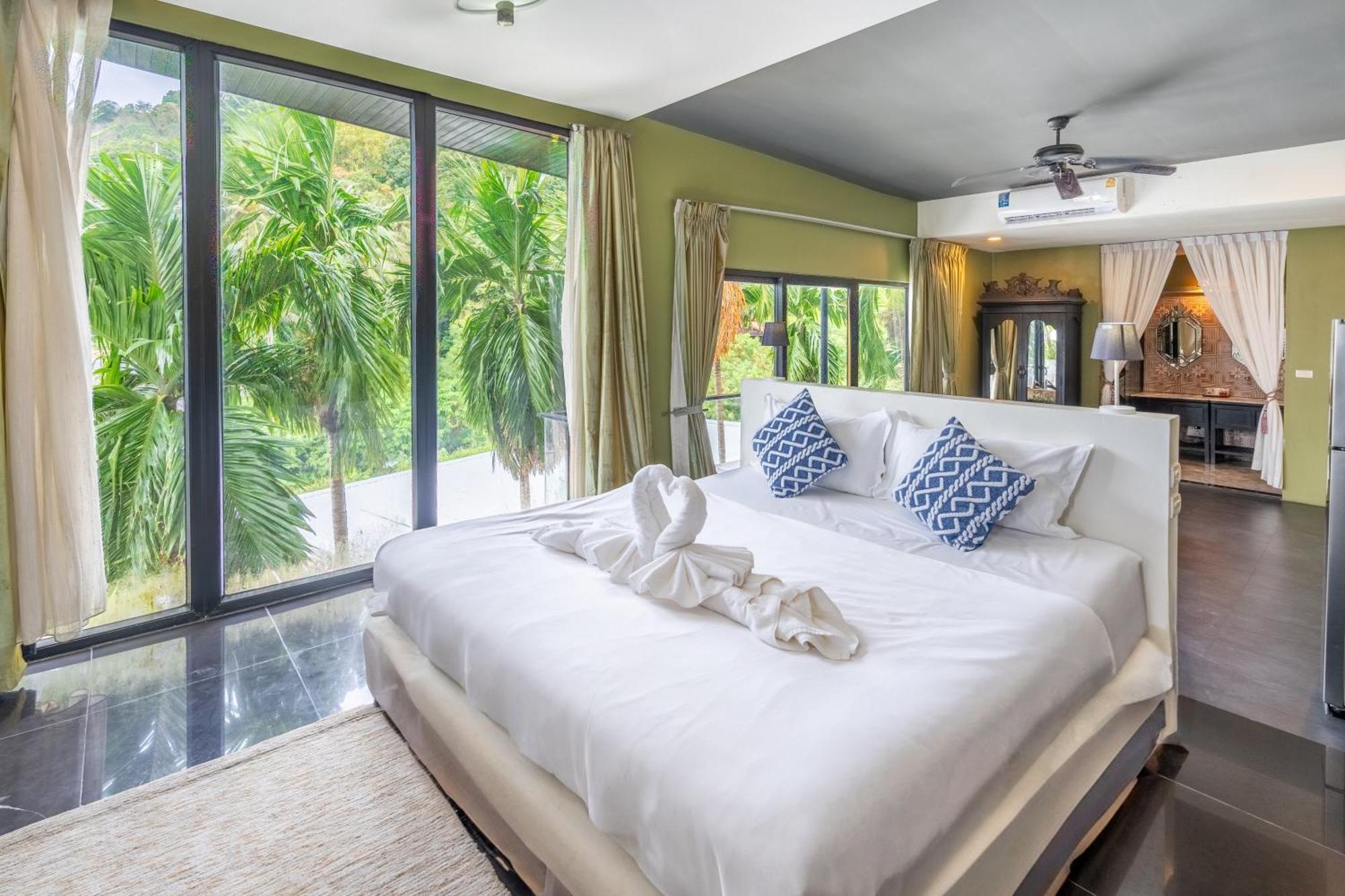 See Sea Villa Hotel Patong Bagian luar foto