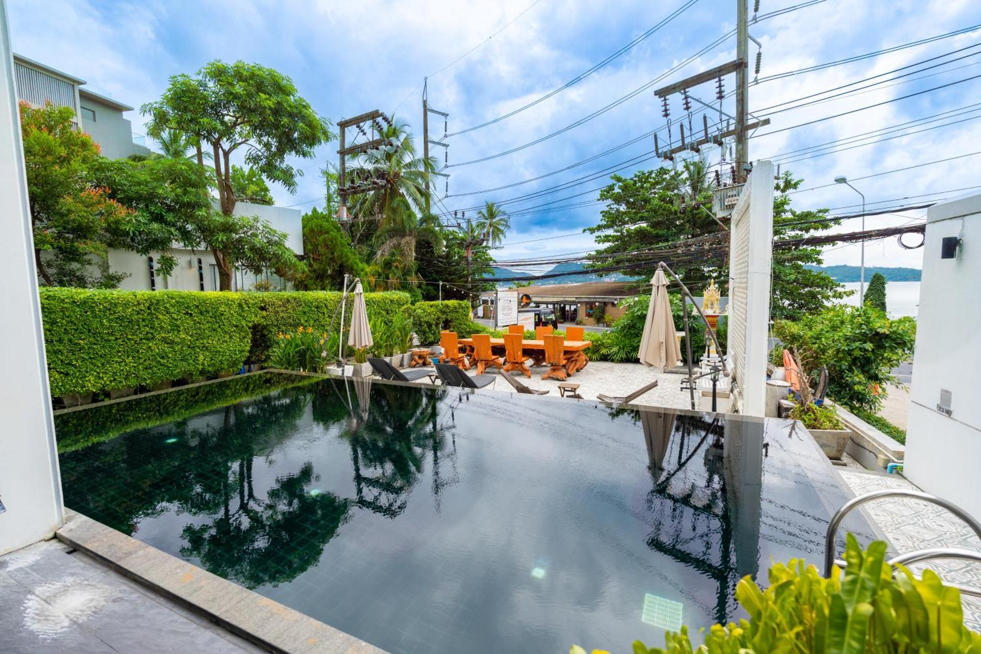 See Sea Villa Hotel Patong Bagian luar foto