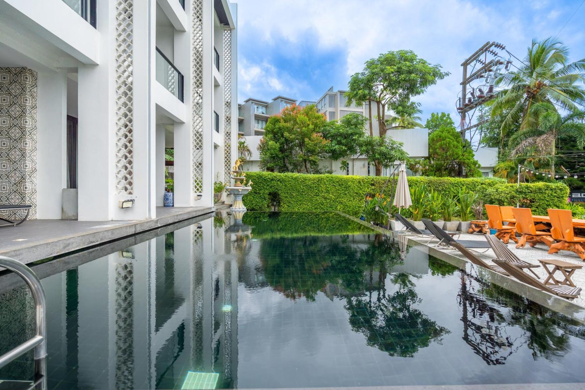 See Sea Villa Hotel Patong Bagian luar foto