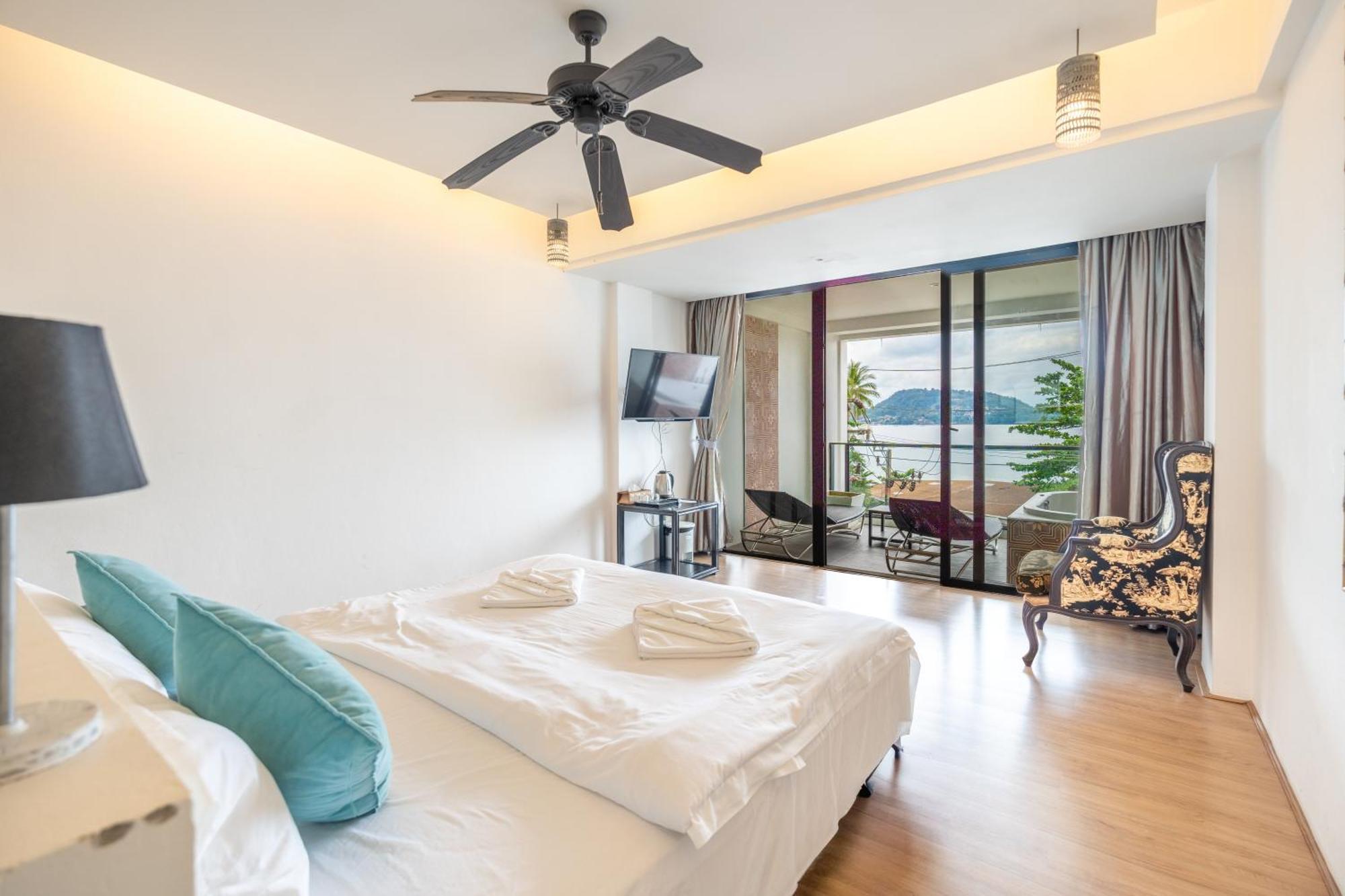 See Sea Villa Hotel Patong Bagian luar foto