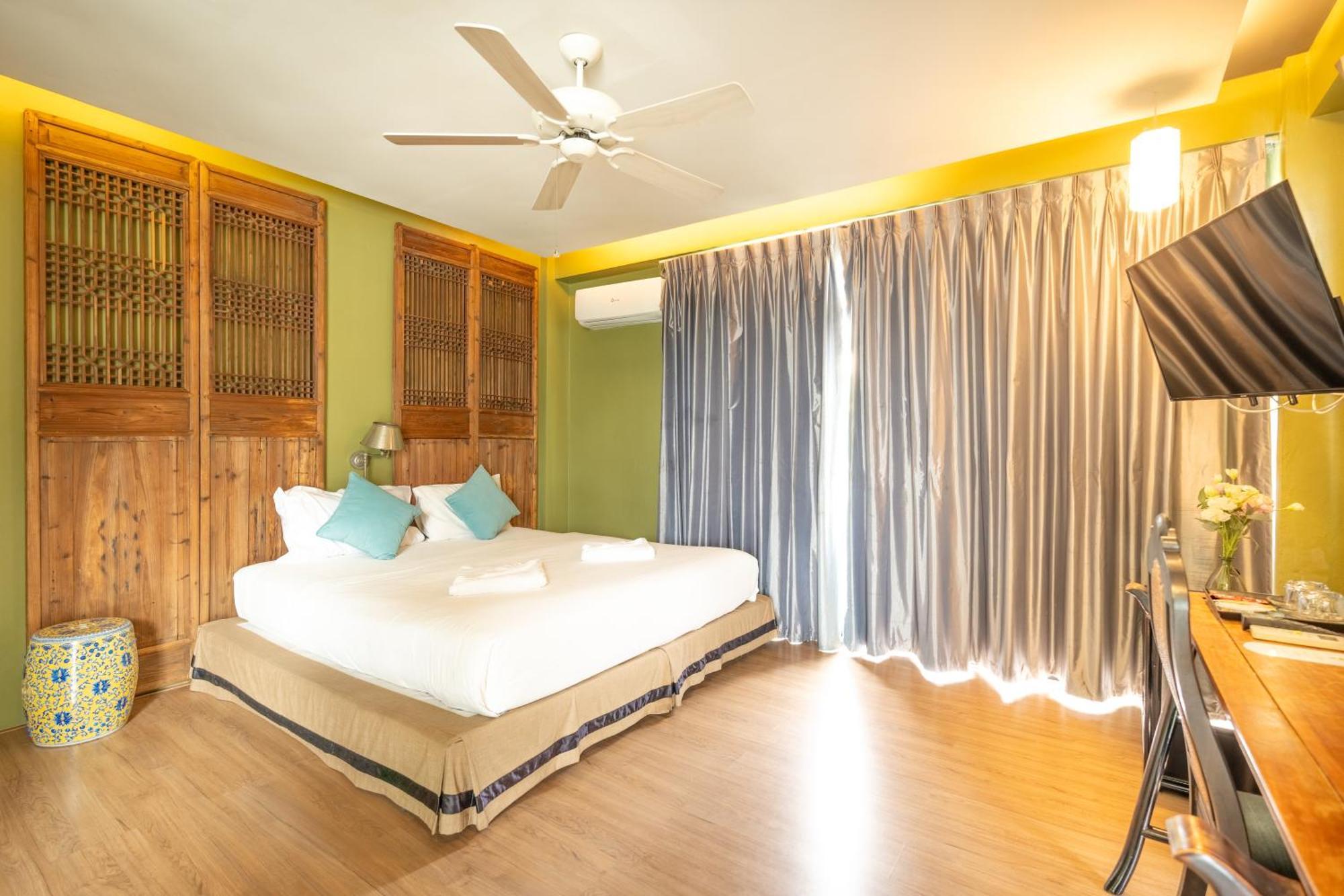 See Sea Villa Hotel Patong Bagian luar foto